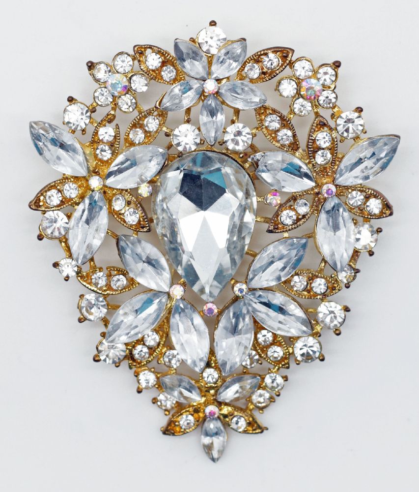 Rhinestone brooch front